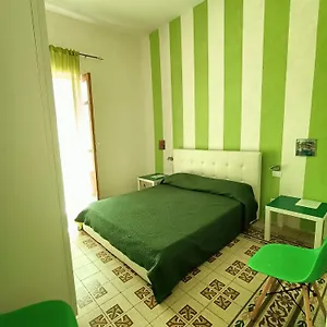 https://la-melagrana.sicilyhotelsitaly.net